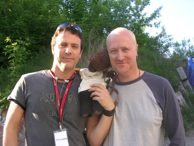 Richard Beasley and Ade Orange holding Bearsac between them