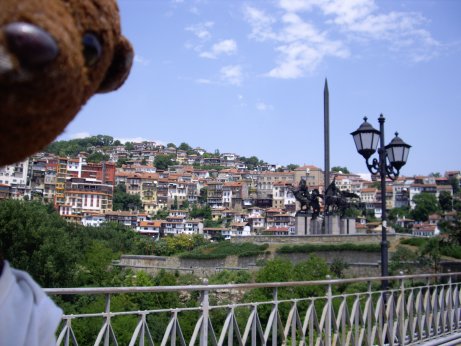 Bearsac in foreground of Veliko Tarnovo houses