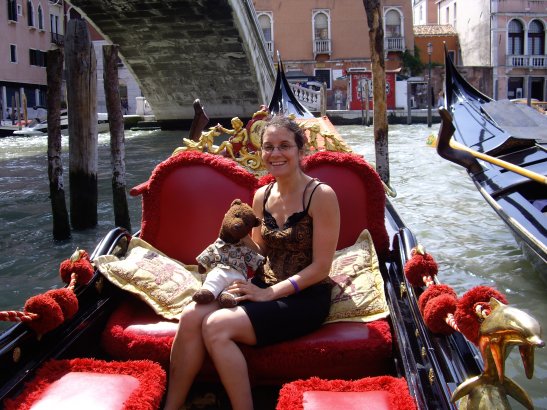 Debra and Bearsac on a gondola