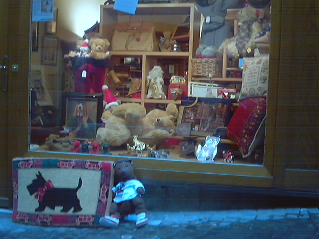 Bearsac outside a teddy bear shop