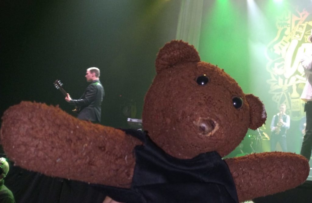 Matt Doyle appearing to be on Bearsac'c arm due to perspective