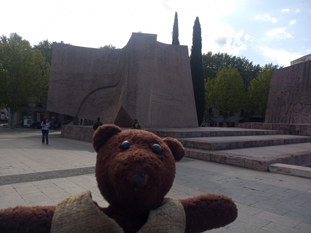 Bearsac at Plaza-Colon