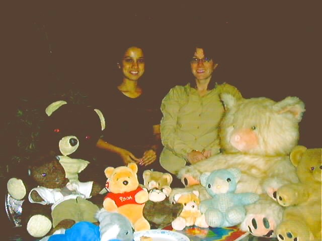 Bearsac, and , and Debra with other teddy bear and the mummy of the other teddy bears.